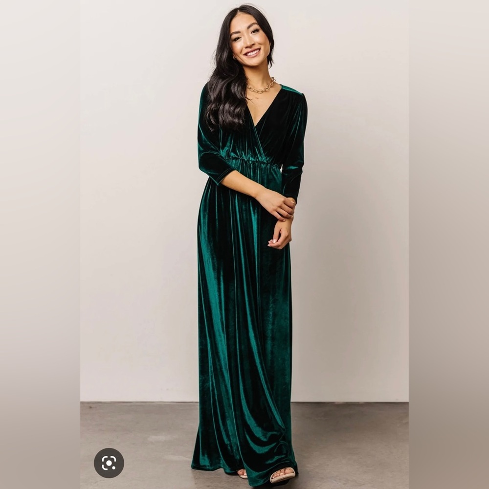 BALTIC BORN | Sofia Emerald Green Velvet Dress ❗️SOLD OUT ❗️